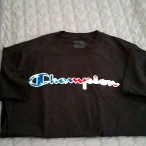 New without tag Champion junior Small t shirt